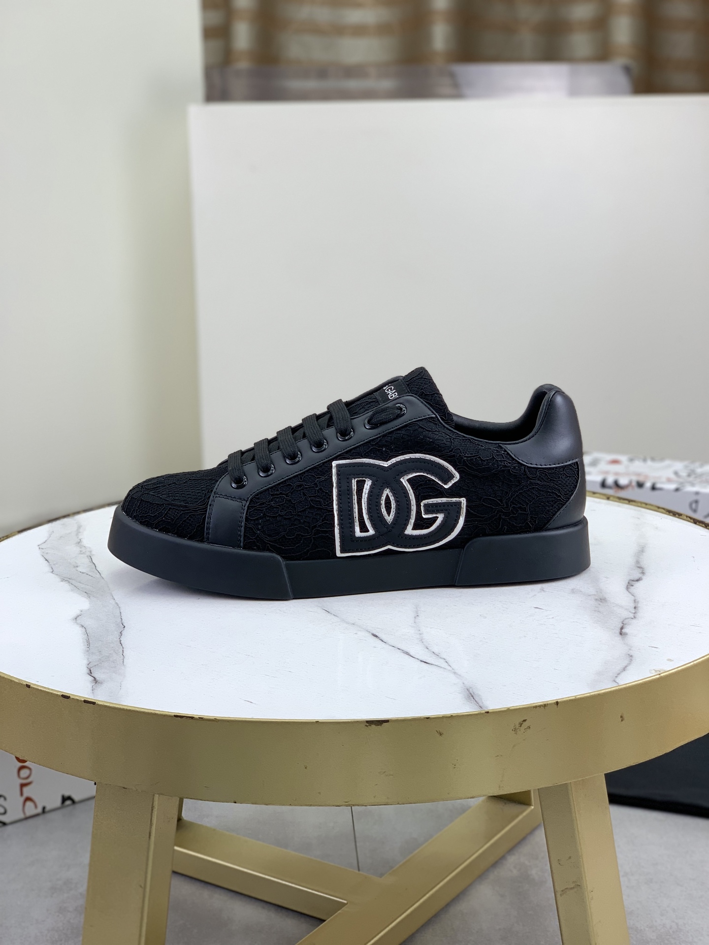olce & Gabbana shoe